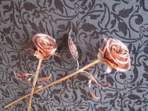 2 roses